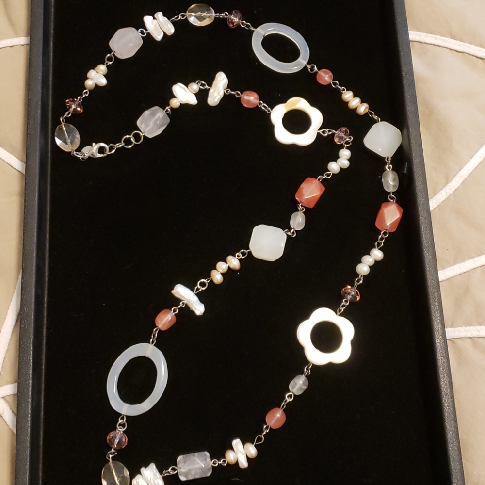 Premier designs blush necklace new